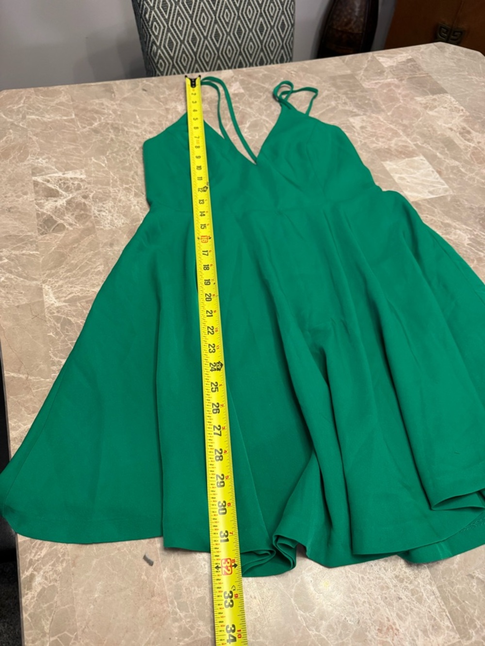 Forever 21 Elegant Kelly Green
Women's Dress M - Picture 5 of 6